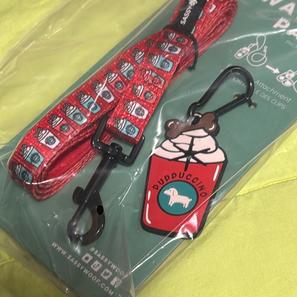 Sassy Woof leash & charm New in package. Puppuccino lover ☕️🐶❤️ - Picture 4 of 4